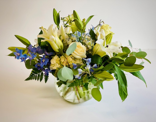 Blue Skies Flower Delivery Kokomo IN Banner Flower House