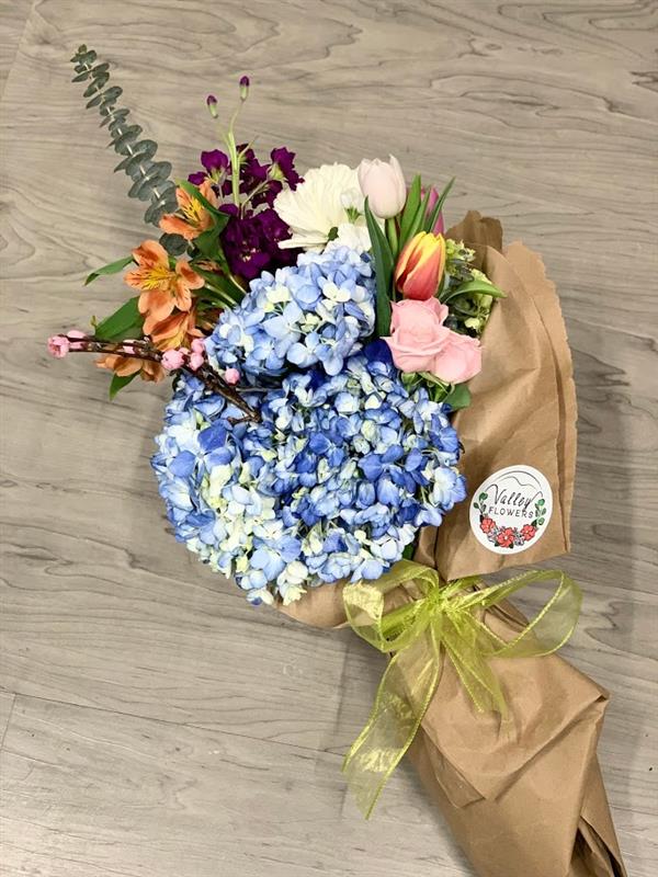 Hand-Tied Bouquets