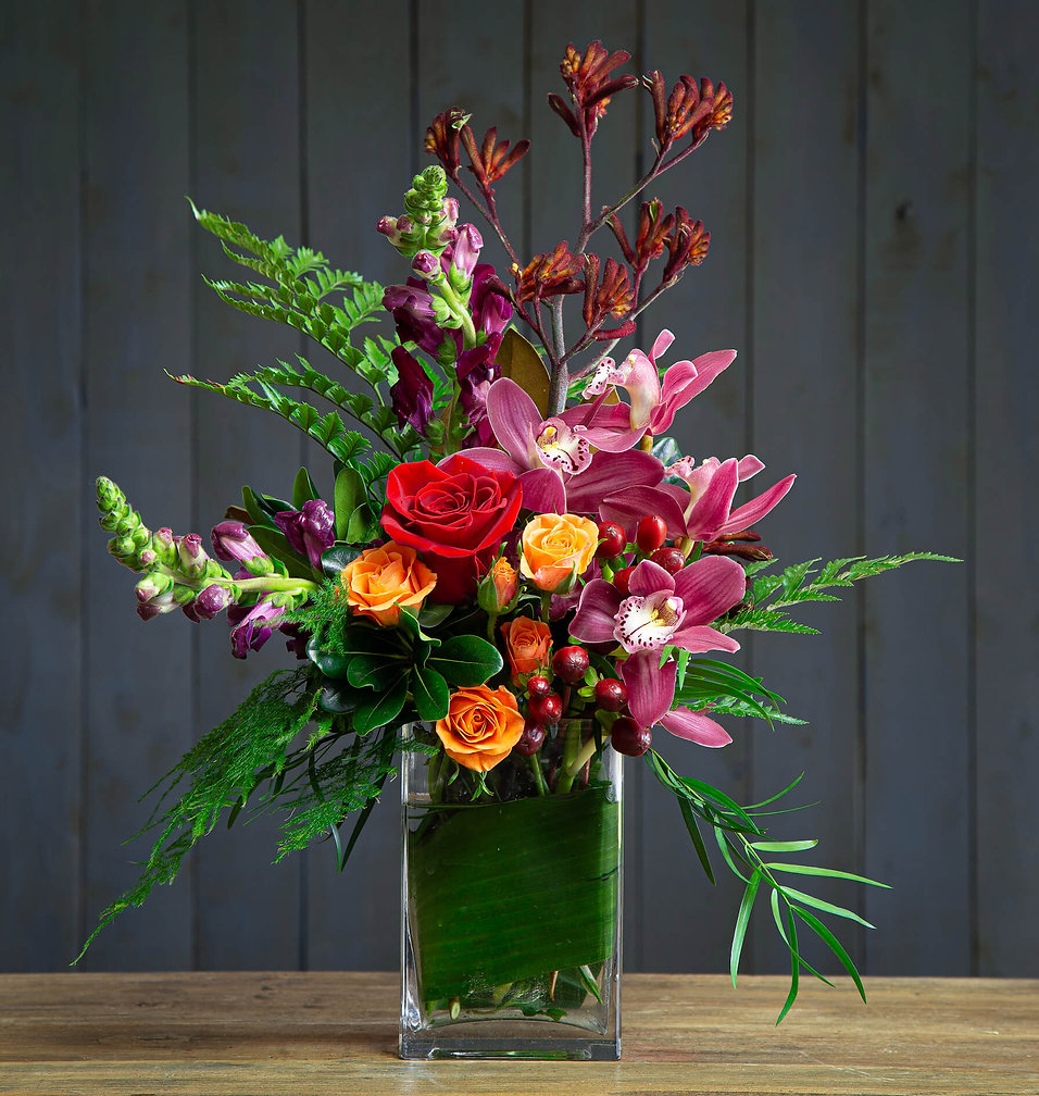 Queen Diva Ivory Florist