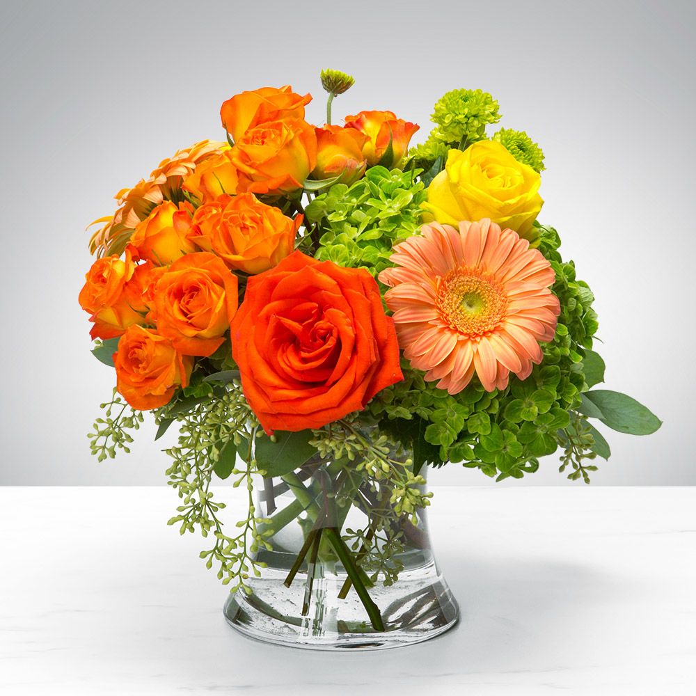 【希少品】BEAUTIFUL WEDDING FLOWERS Uplifting Moments Arrangement–Woyshner's Flower Shop