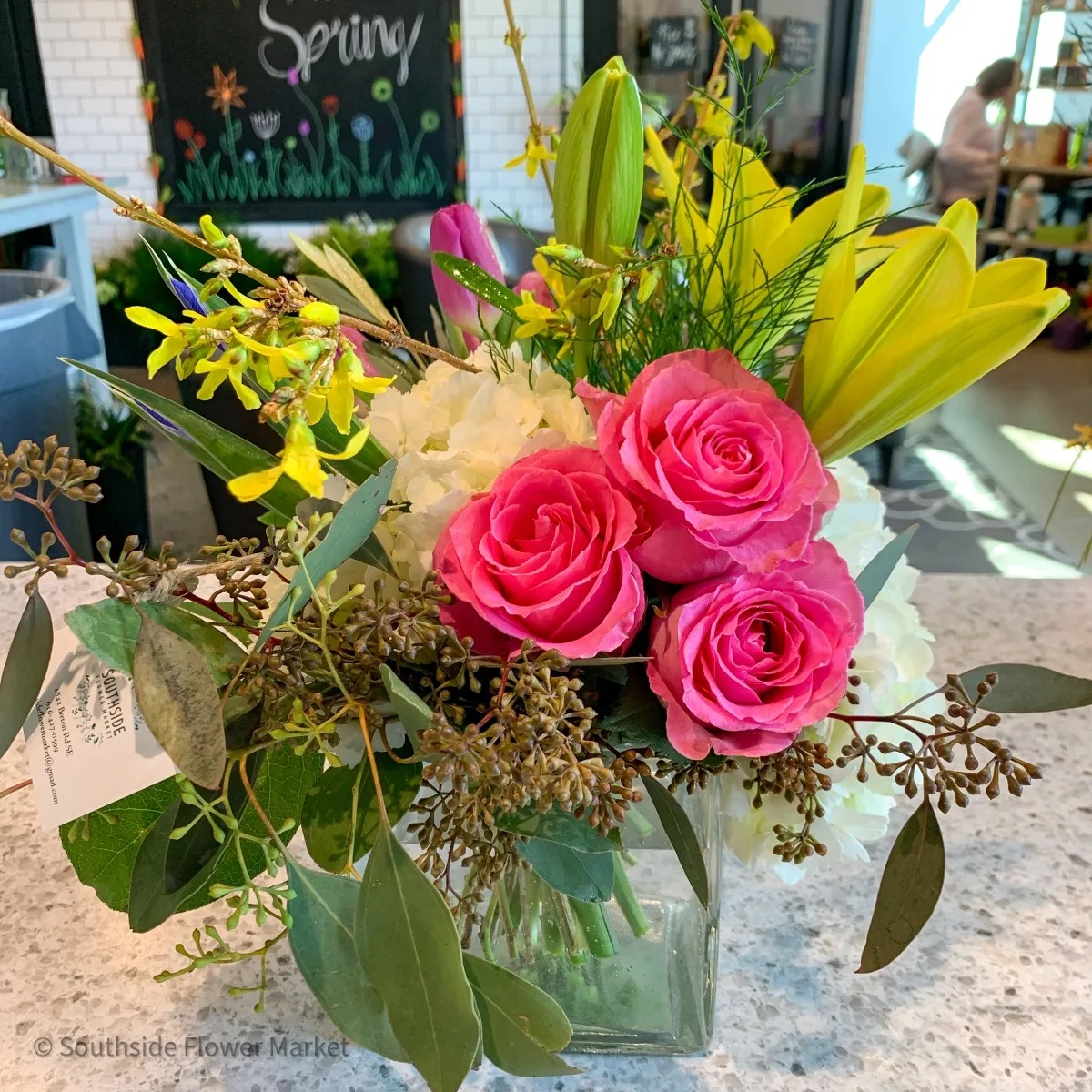 Signature Style, Bright, Deluxe Arrangement Flower Delivery Grand