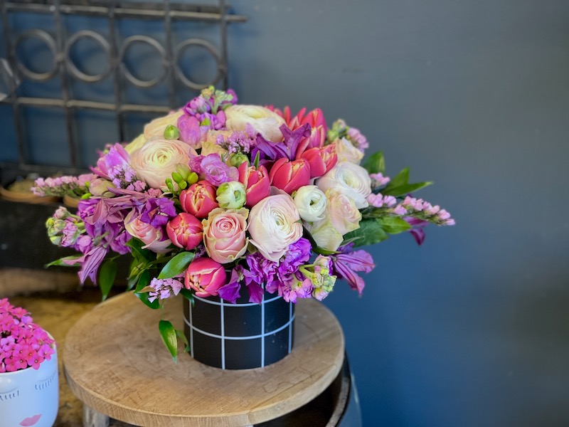 LEVINE Flower Delivery Roslindale Massachusetts The Centerpiece Flower Shop