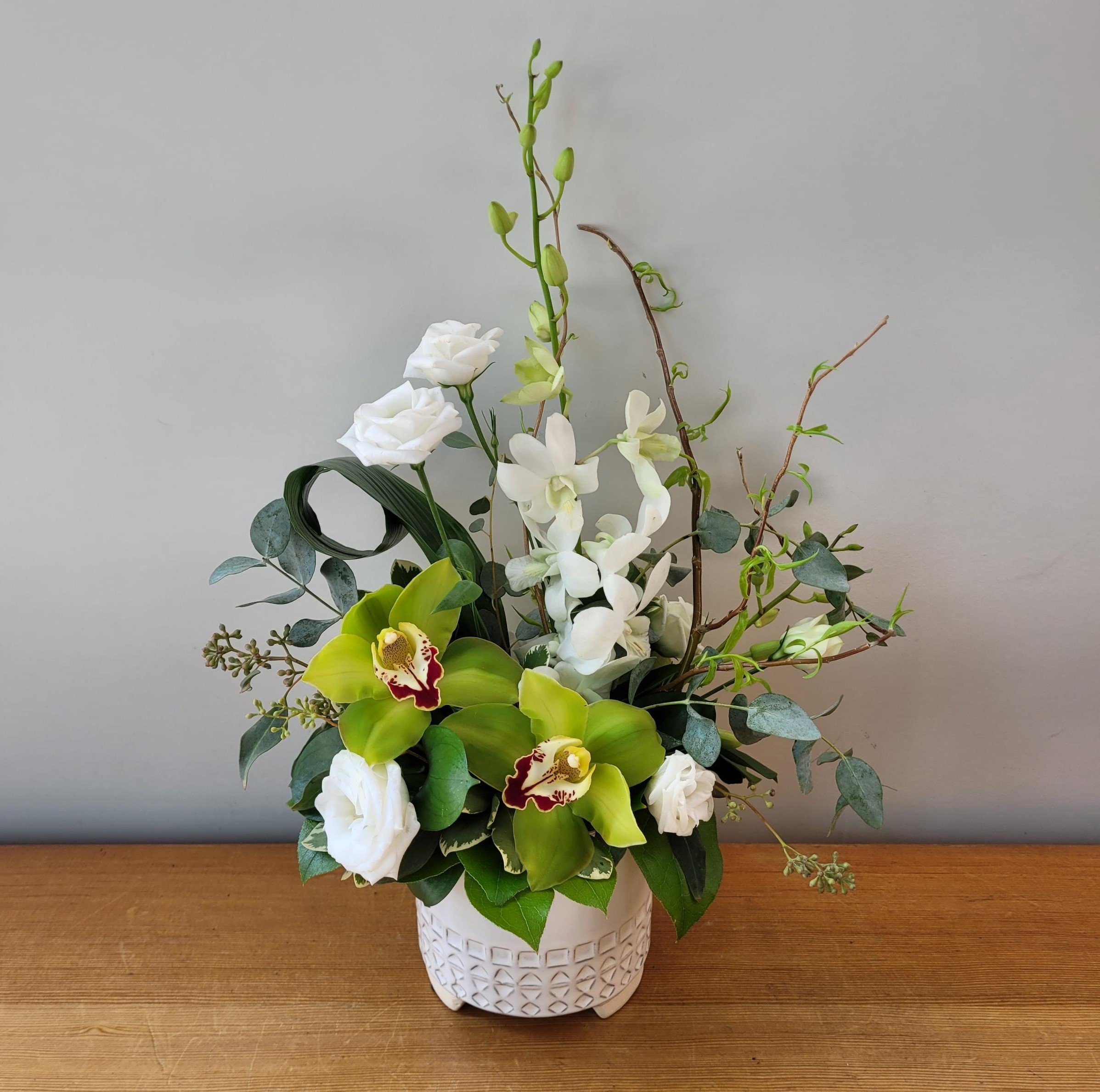 Florist V8N 2A8 | V8N 2A8 Flower Delivery by Poppies Floral Art