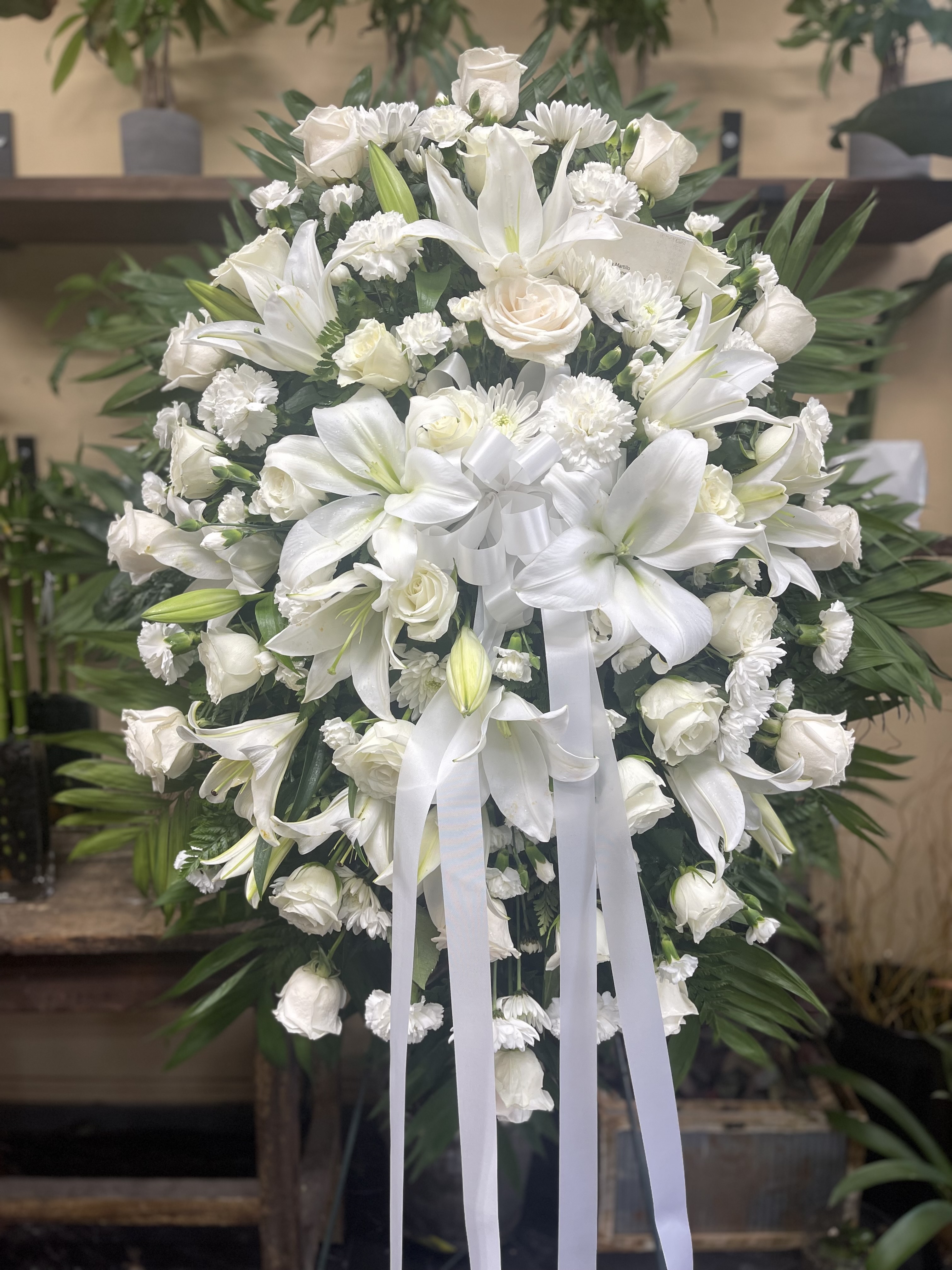Florist 60619 | 60619 Flower Delivery by Niko's Flower Designs Florist