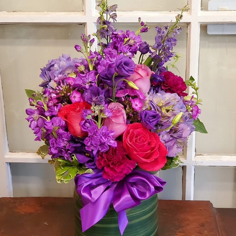 Be Middleboro, MA Florist, Wine & Gift Shop Same Day