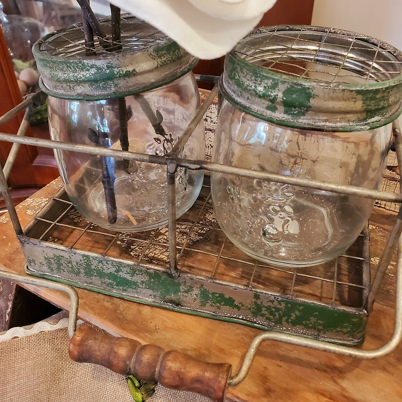 Mason Jar Storage Caddy