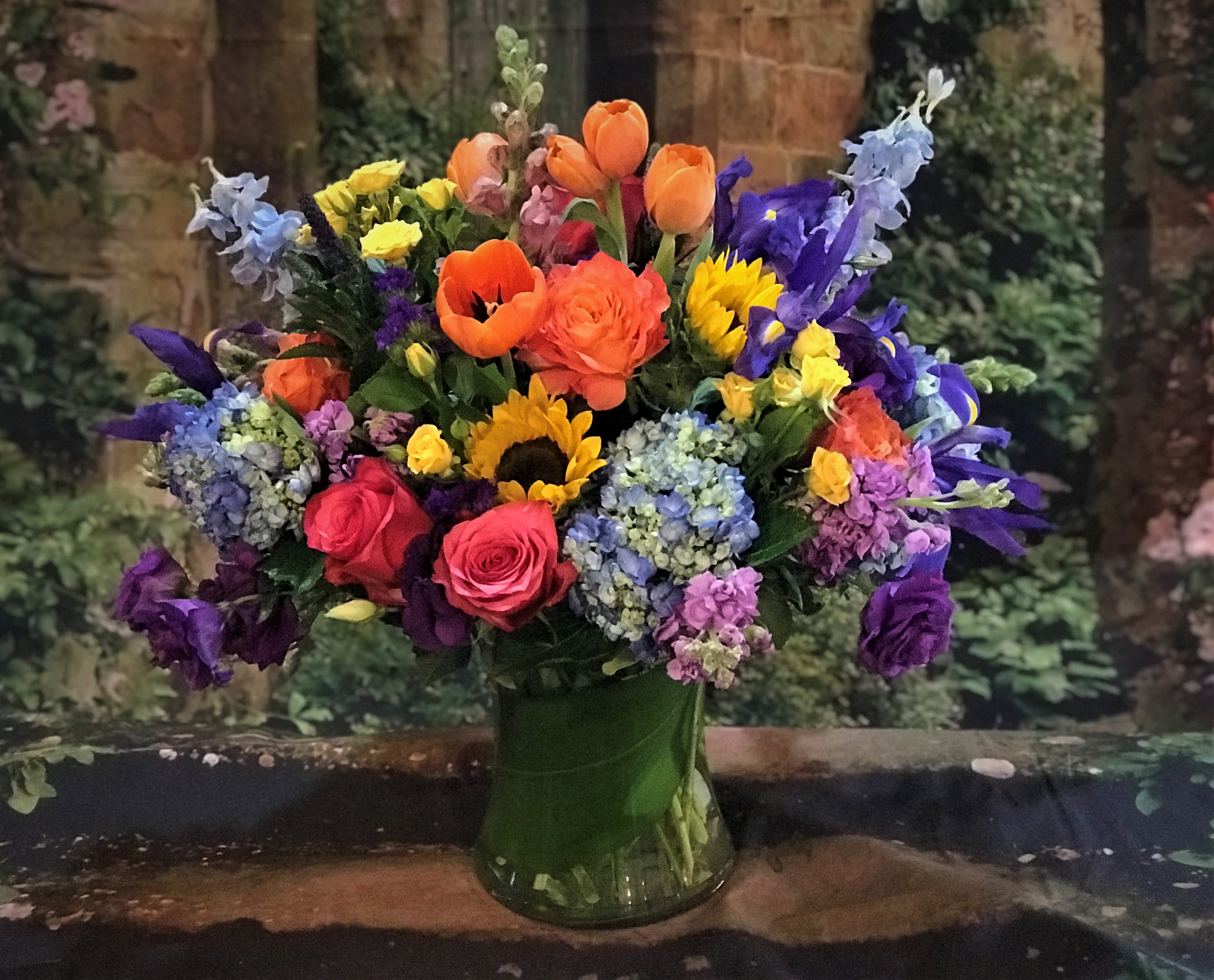 Latin Breeze Flower Delivery Roseville CA Judy's Blossom Shop