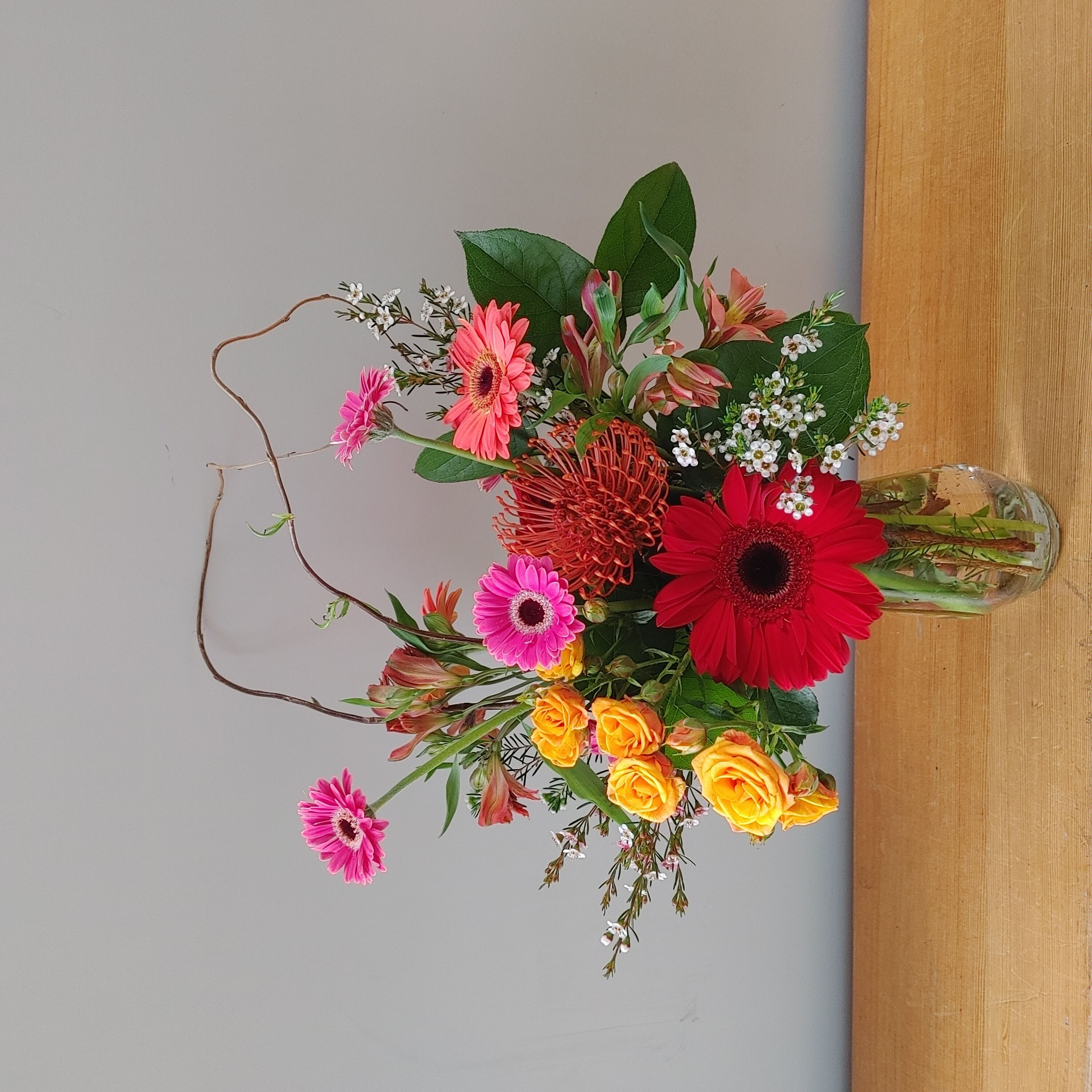 Florist V8N 1C4 | V8N 1C4 Flower Delivery by Poppies Floral Art