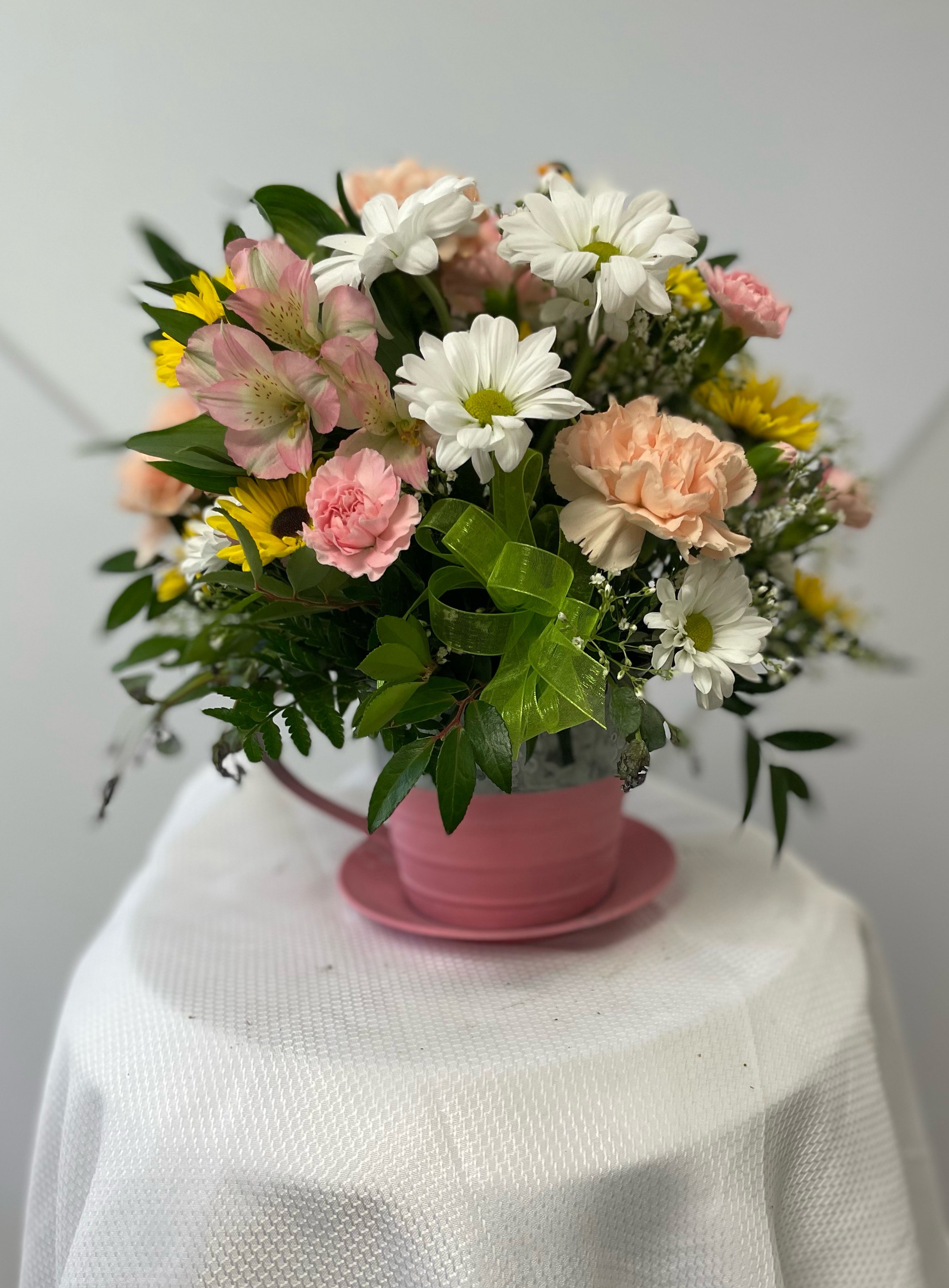 Teacup Blooms Flower Delivery Newark DE Kirk's Flowers Inc.