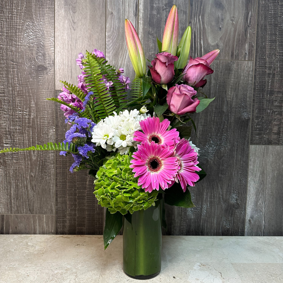 Deluxe Pink Wrapped Bouquet in Las Vegas, NV