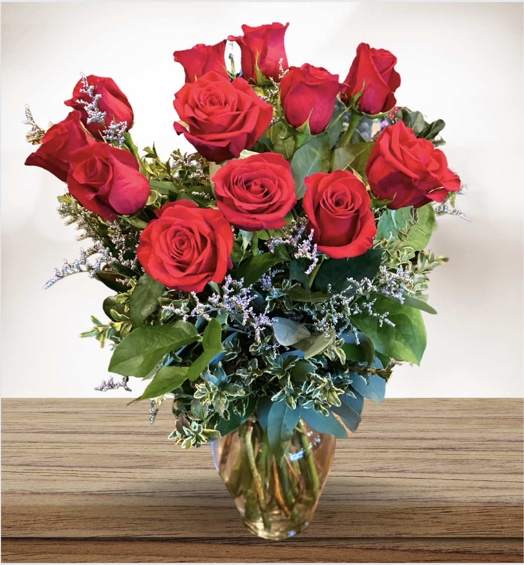 Classic Rose Bouquet Flower Delivery Green Bay WI Bee Enchanted Florist