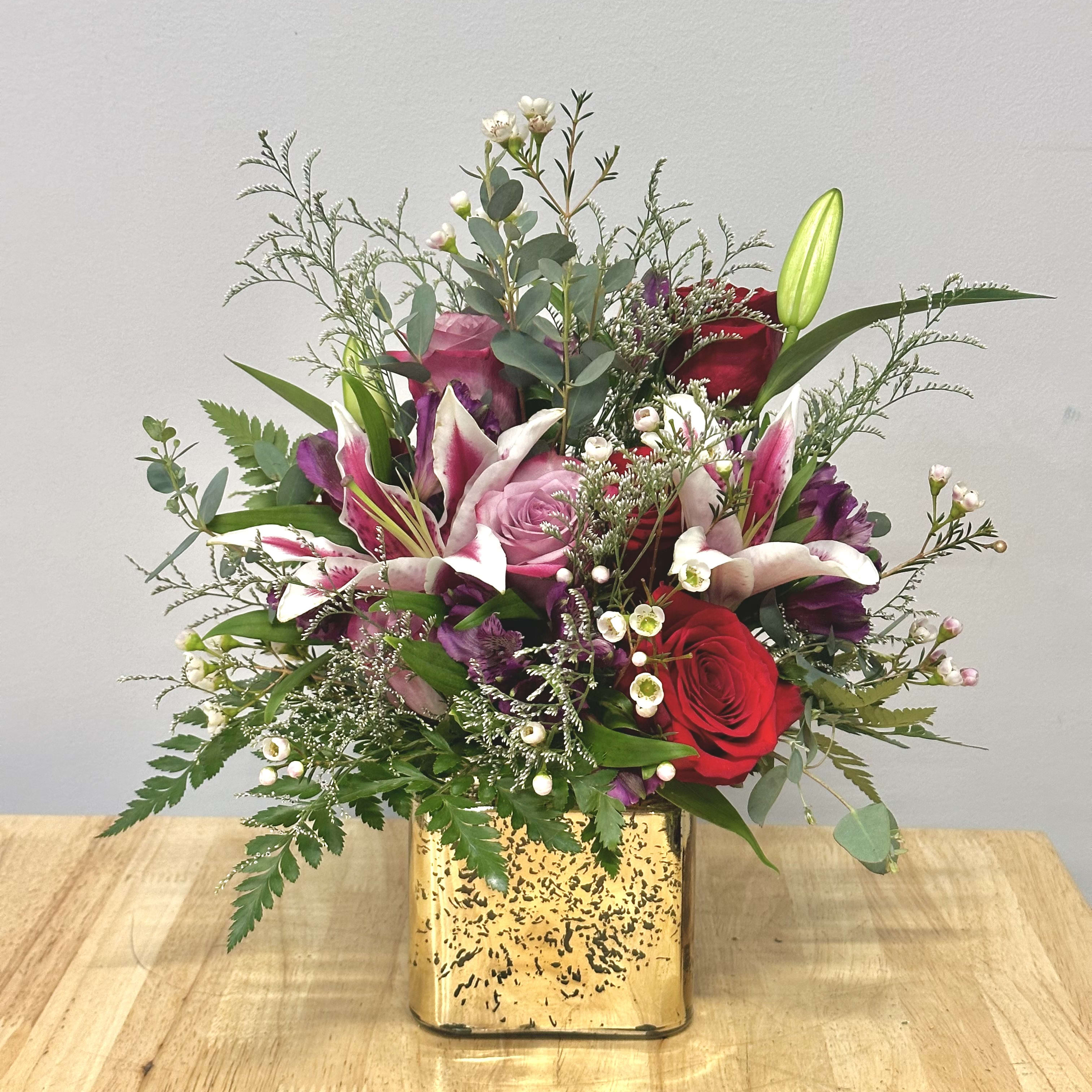 Valentine's Day Flowers Delivered, Roses and Mixed Flower Arrangements