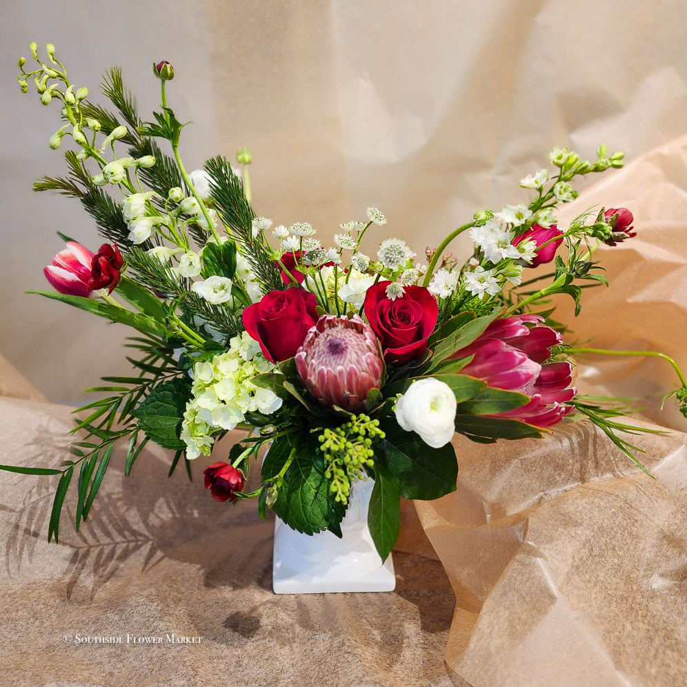 Valentine Colors Posh Signature Arrangement Flower Delivery Grand