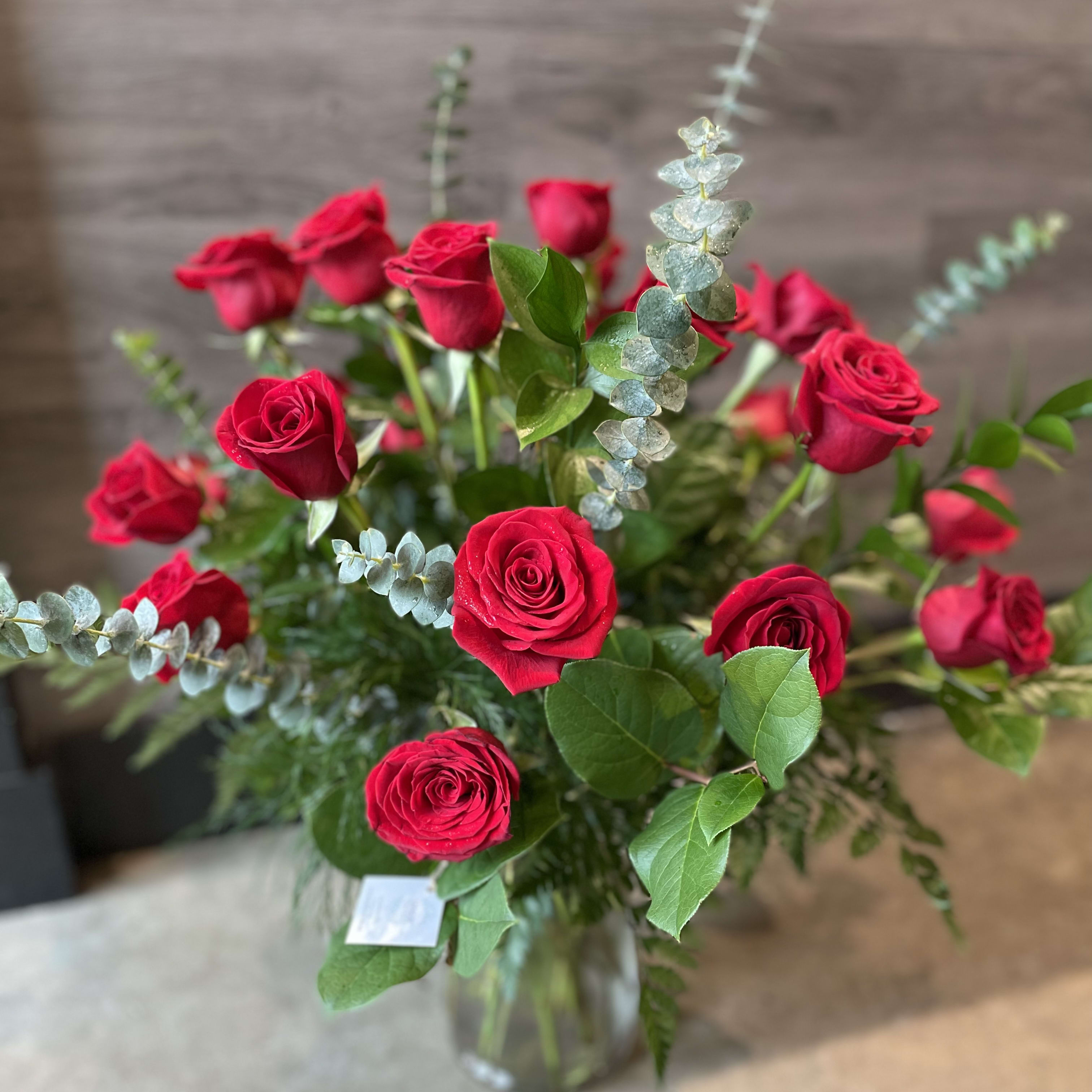 Valentine 2 Dozen Roses Deluxe in a Vase Flower Delivery Grand Rapids MI Southside Flower Market