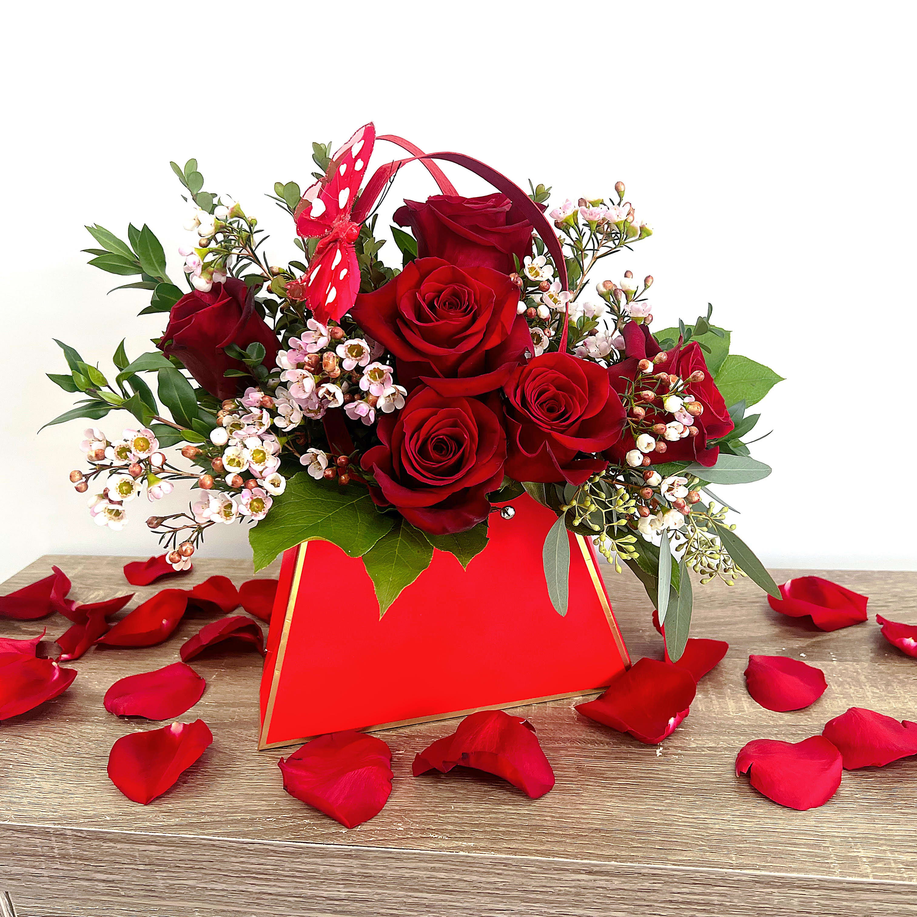 Valentine's Purse By Elite Flower Delivery Glendale AZ Elite Flowers