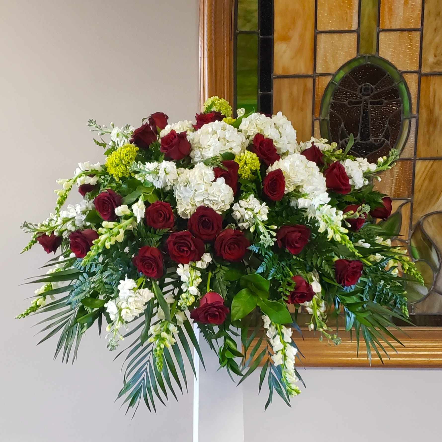 Florist 55330 | 55330 Flower Delivery by Cambridge Floral, Inc Florist
