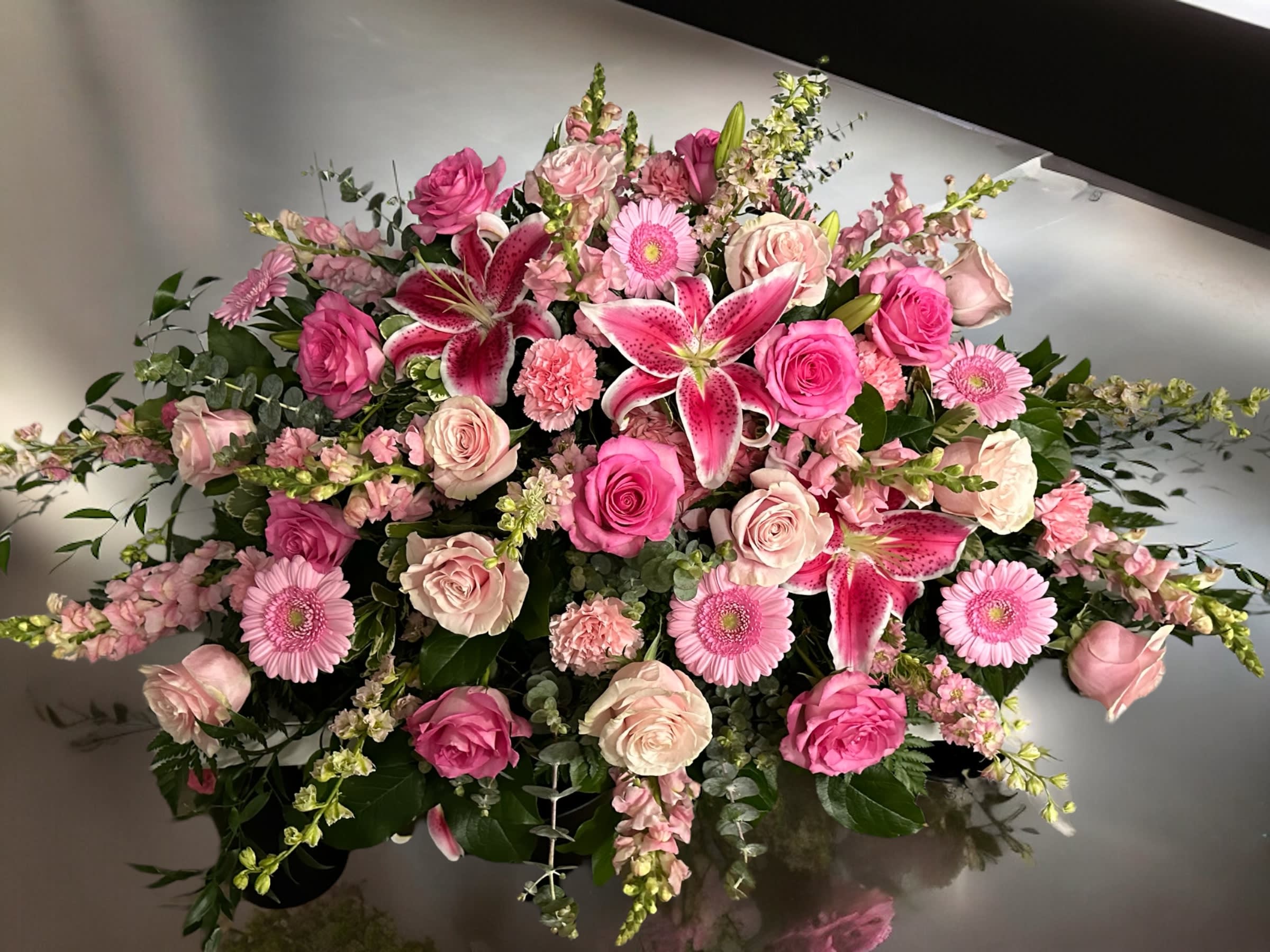 ロンパース・カバーオール melted butter CHOCOLATE FLOWER 06-09M Pink Perfection Casket Spray Flower Delivery Kokomo IN - Banner