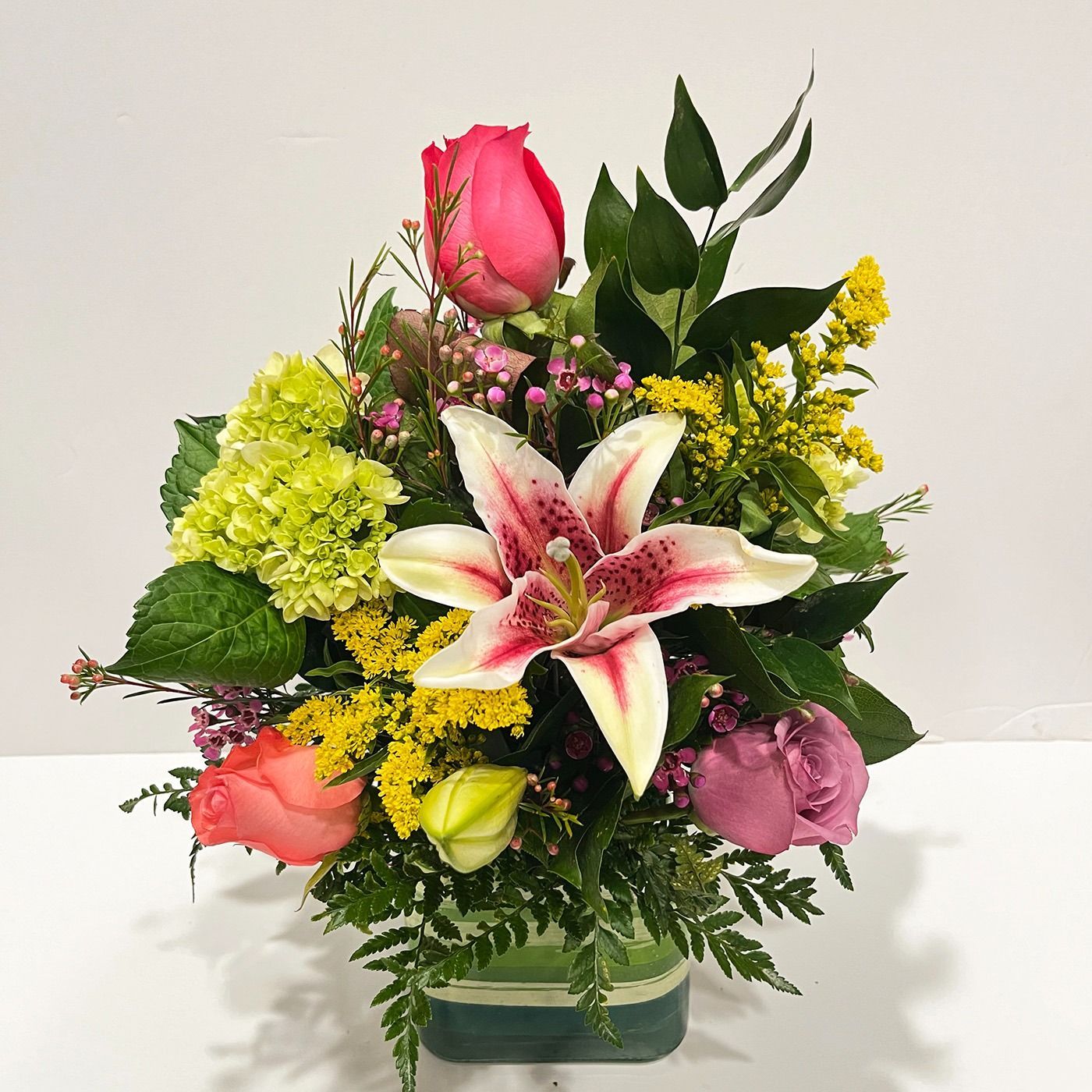 Fresh Lily and Rose Cube