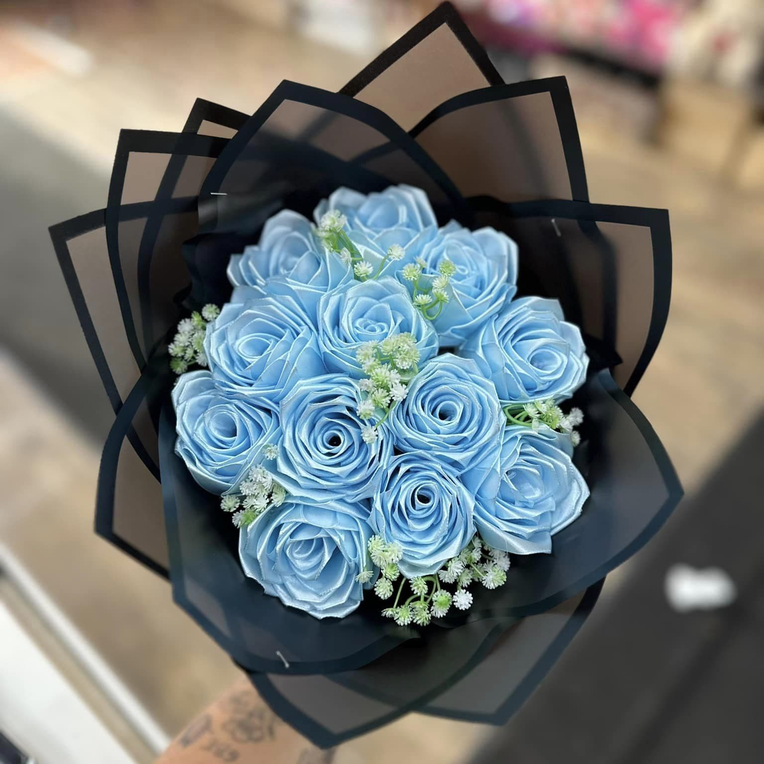 Roses on Blue Ribbon Roses on Blue Ribbon