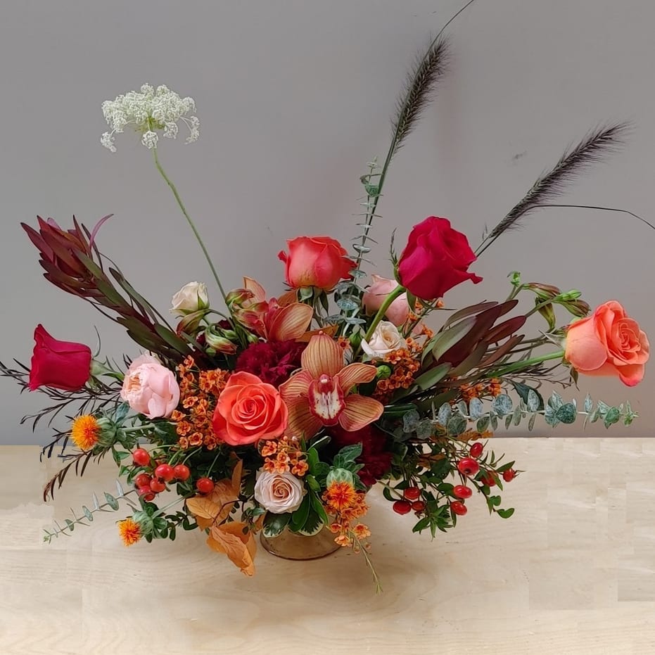 Florist V9A 5M1 | V9A 5M1 Flower Delivery by Poppies Floral Art