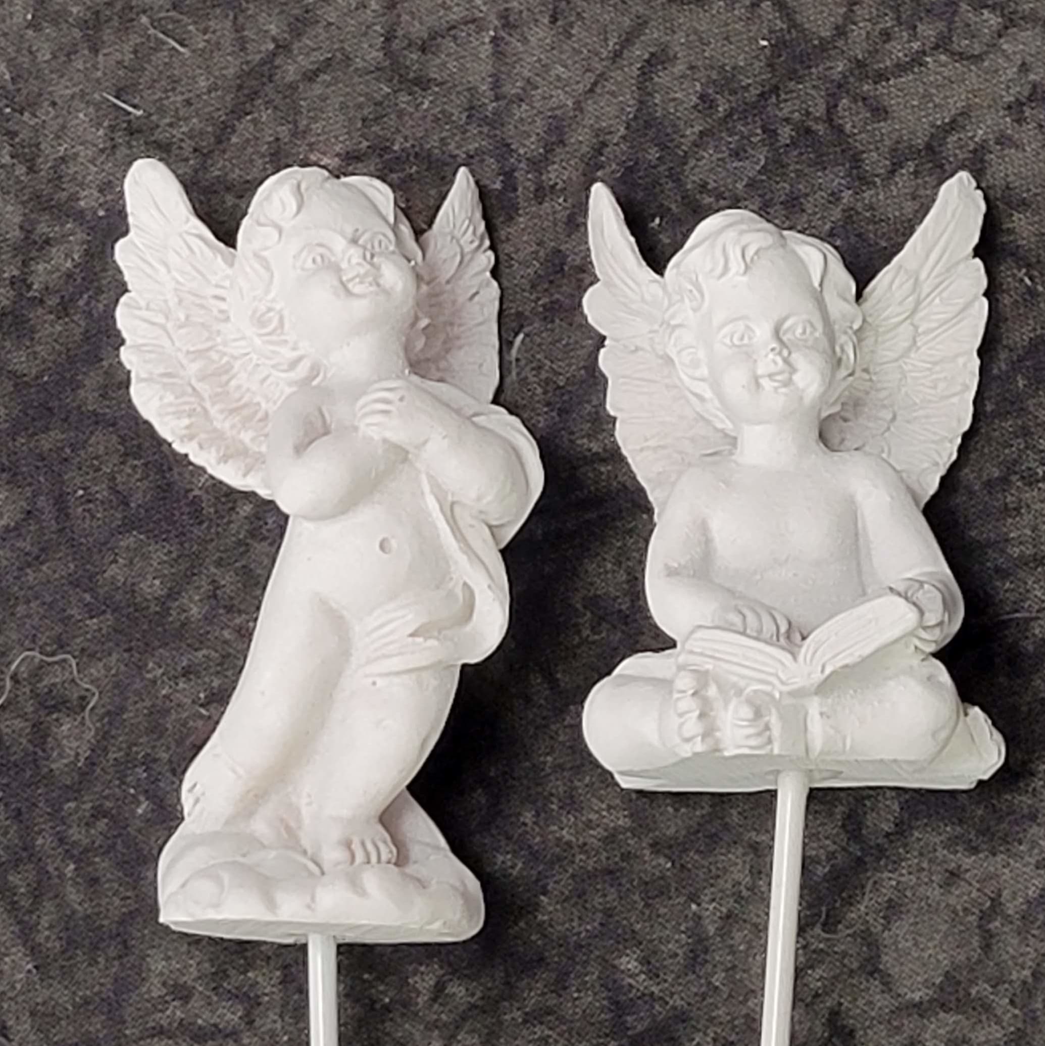 920511 - Small Angel Pick Flower Delivery Shawnee KS - Russell