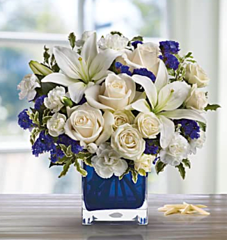Sapphire Skies Bouquet TEV25-3B Flower Delivery Elk Grove Village