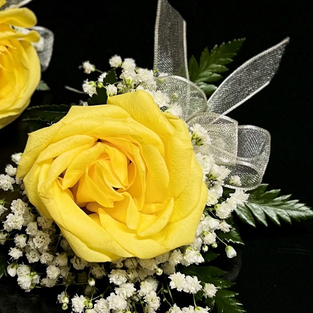 Corsage Flower Delivery New Brighton MN - Pletschers Greenhouses