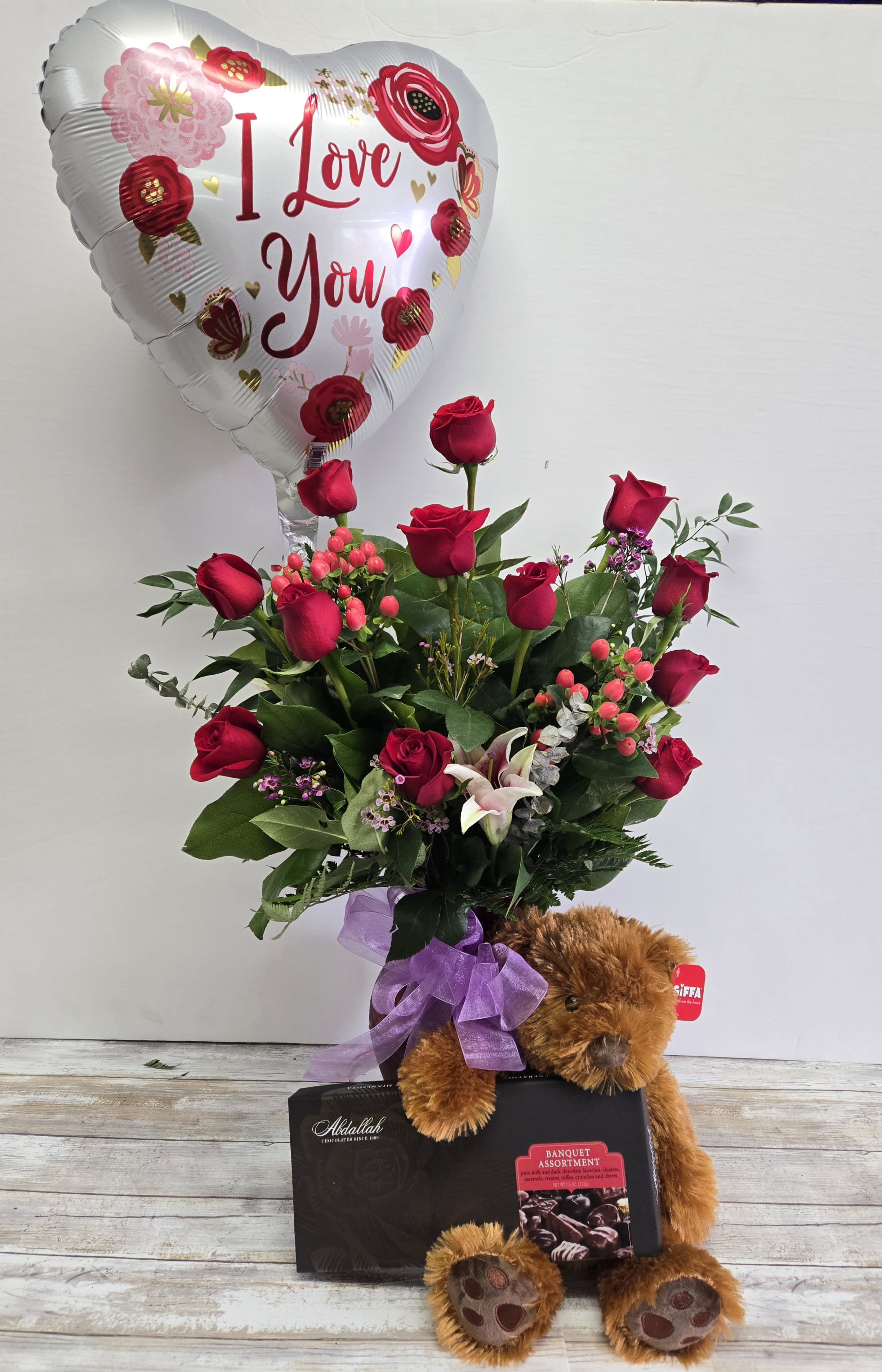 rose deluxe toy Super Deluxe Rose Arrangement Deluxe Package