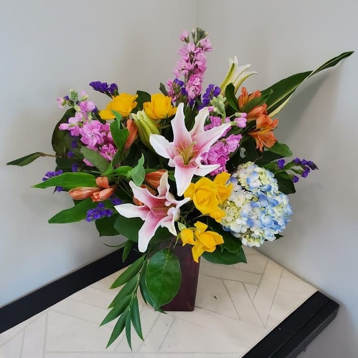 Florist 44704 | 44704 Flower Delivery by Seifert's Flower Mill Florist