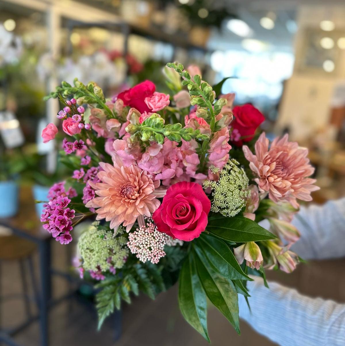 Florist J8V | J8V Flower Delivery by Alta Vista Flowers Florist