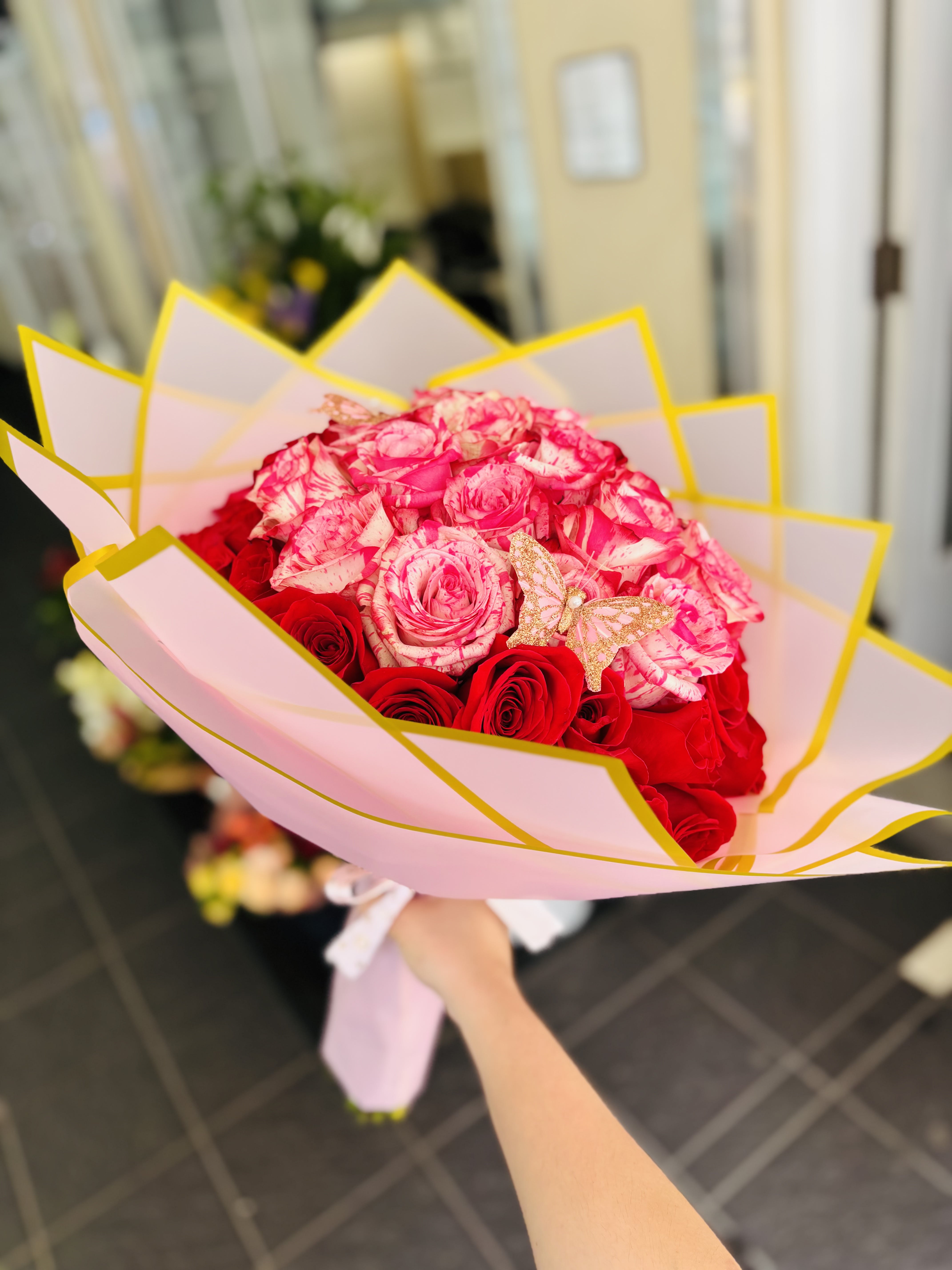 Butterfly Kiss Flower Delivery San Francisco CA - You See Flowers