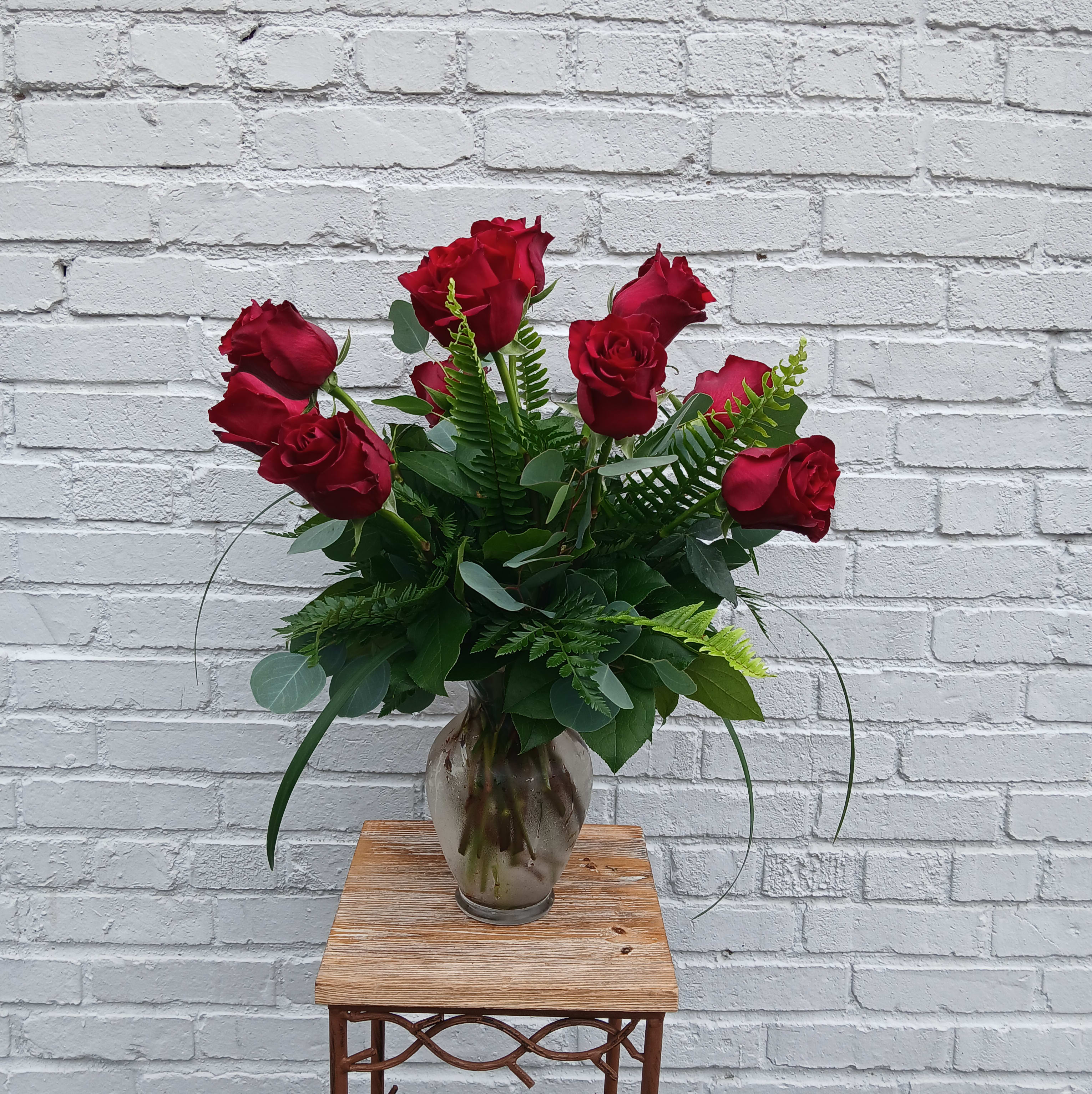 12 Red Roses Flower Delivery Columbia MO - Kent’s Floral Gallery