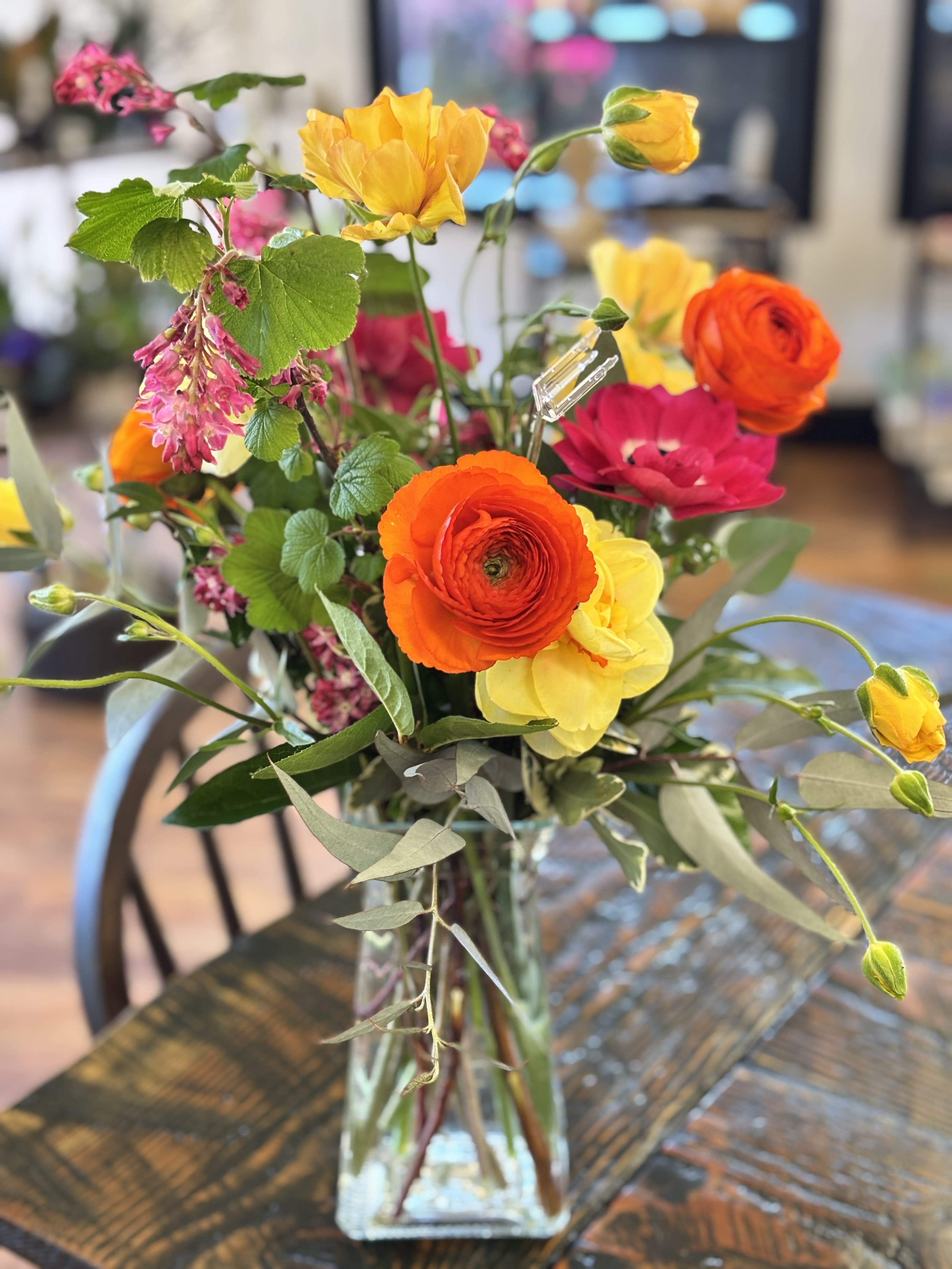 Flower Delivery to Musgrove Family Mortuary (225 South Danebo Ave
