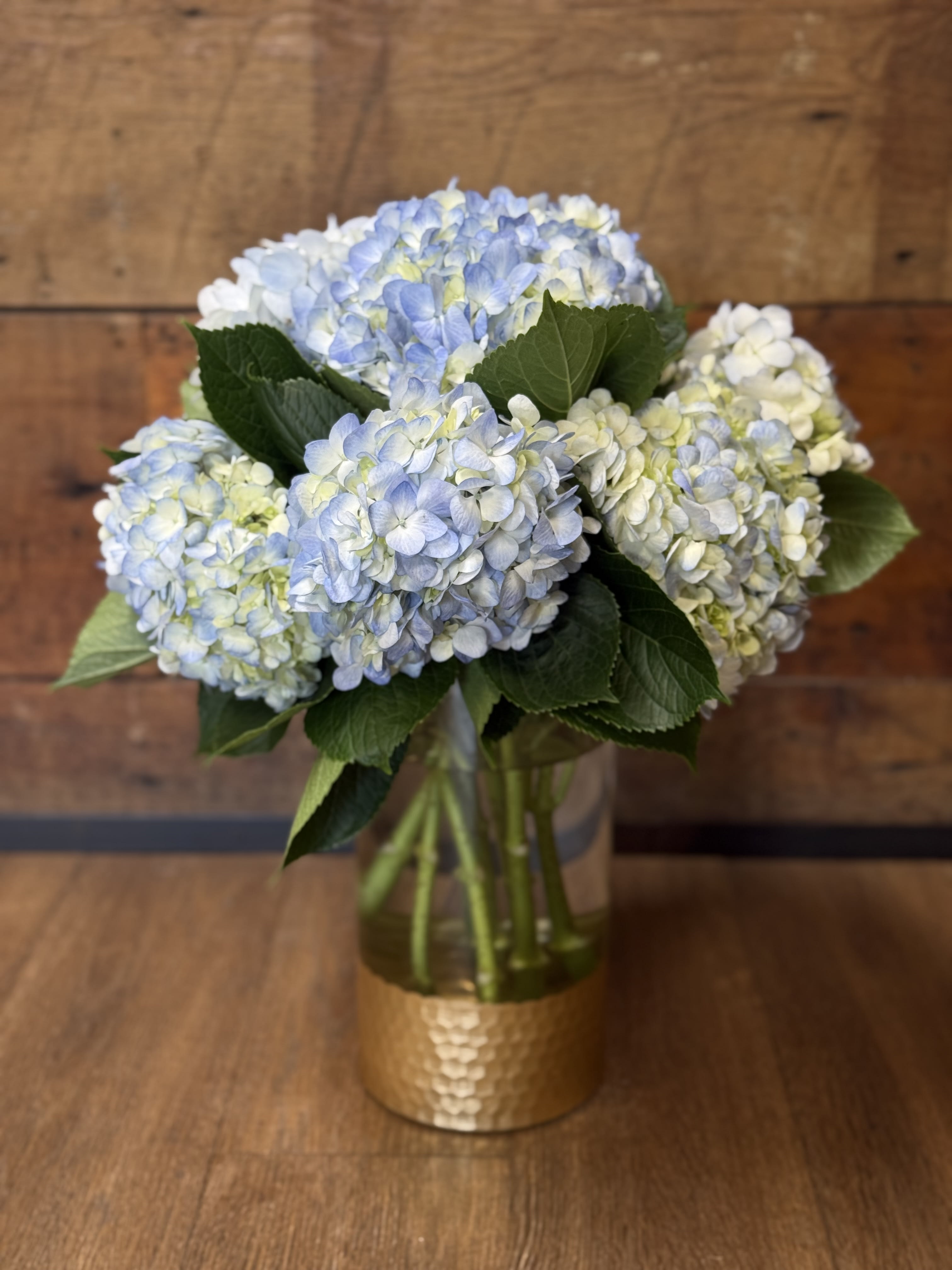 Florist 60633 | 60633 Flower Delivery by Niko's Flower Designs Florist