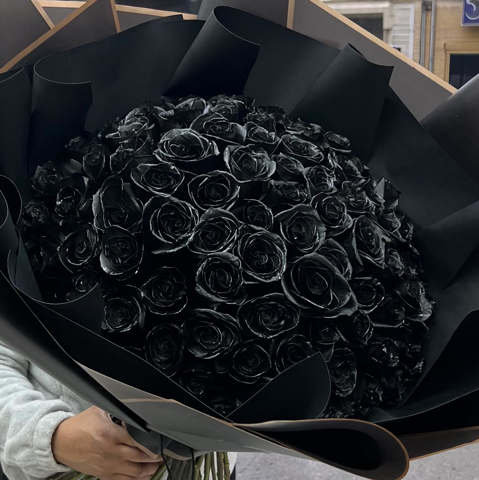 Black Roses Bouquet Flower Delivery Bronx NY - Flowerland NYC