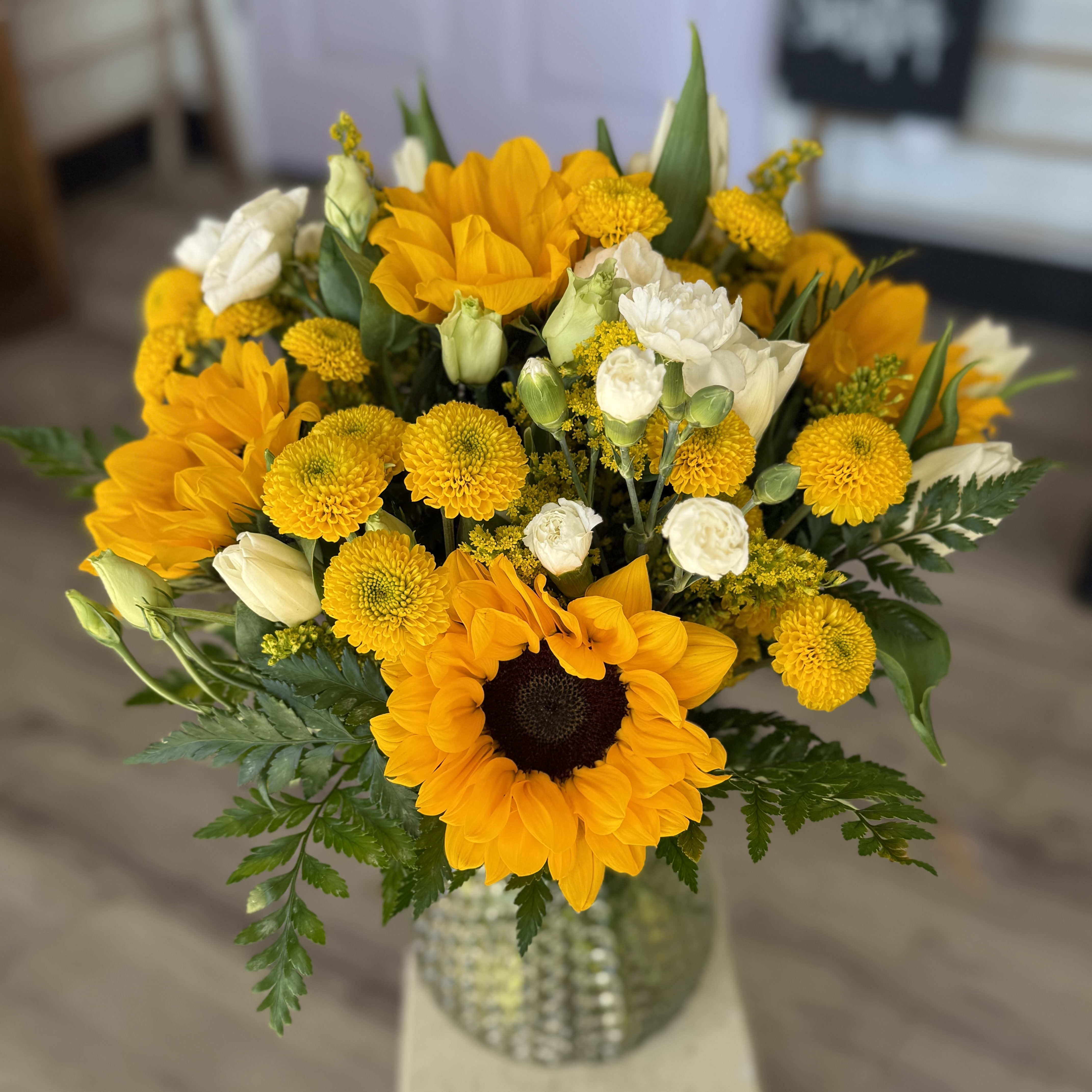 Florist 02180 | 02180 Flower Delivery by Designs By Don Florist