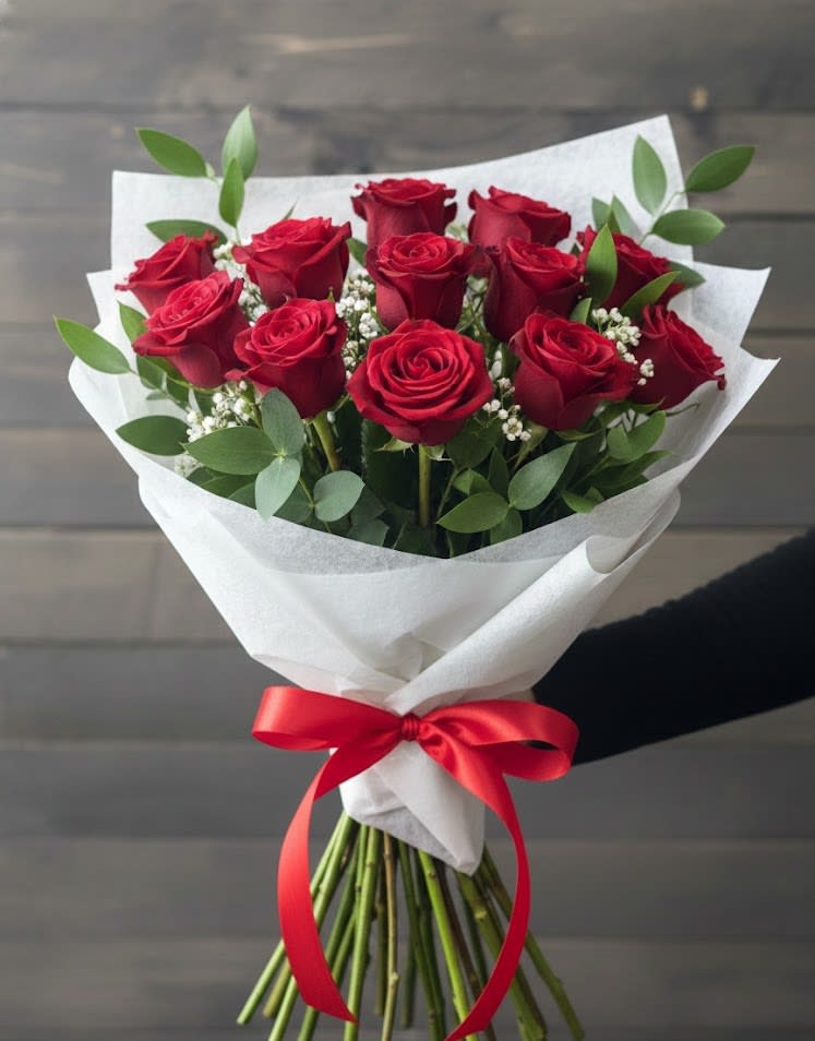 Classic Rose wrap bouquet EBF-645 Flower Delivery Elk Grove