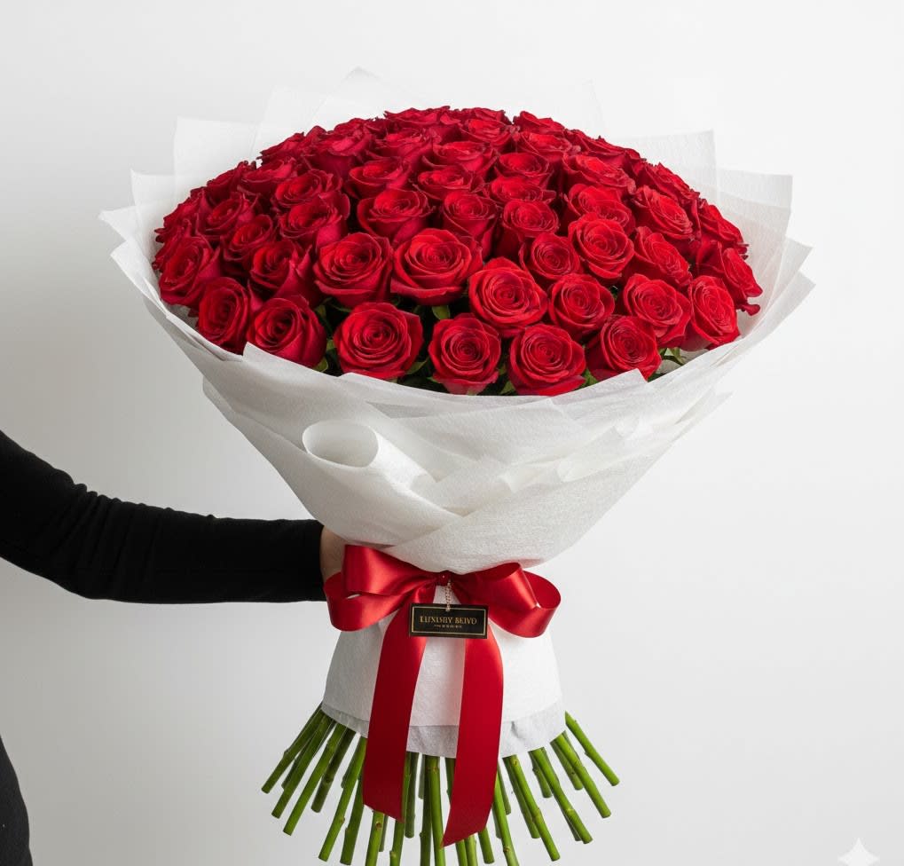Classic Rose wrap bouquet EBF-645 Flower Delivery Elk Grove