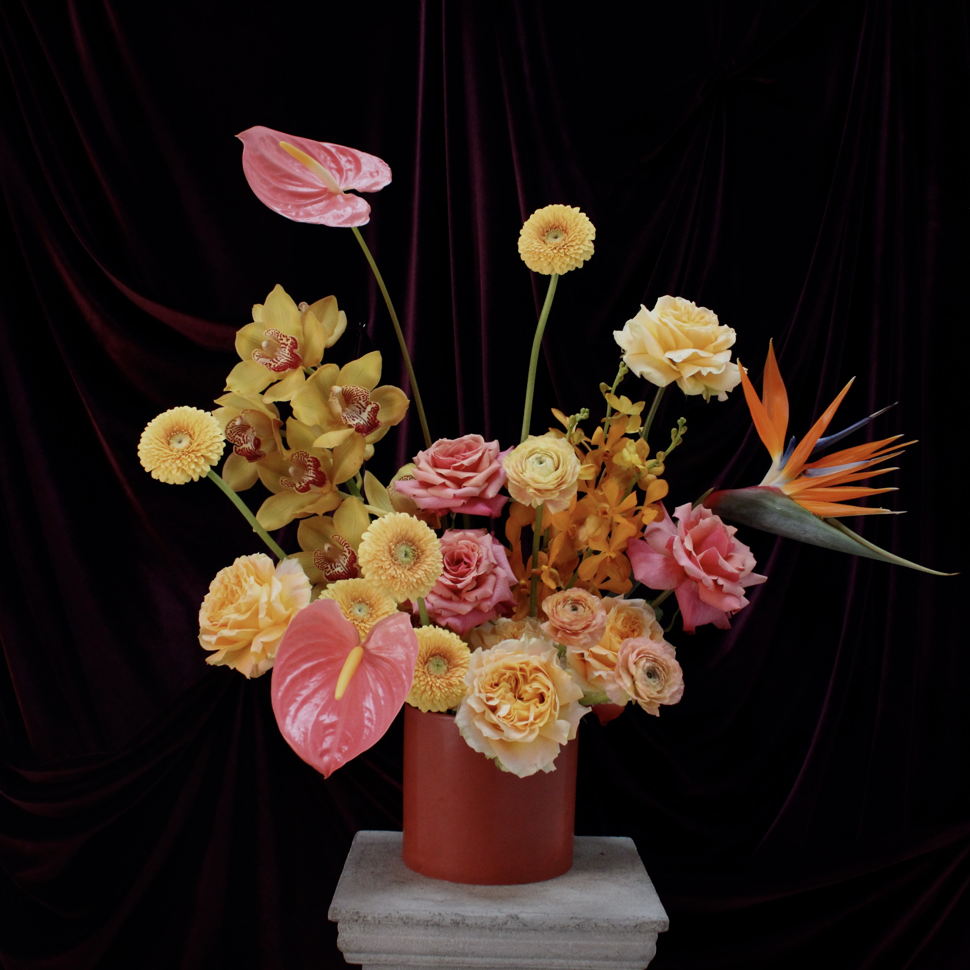 Flowerです Florist V9Z 0X9 | V9Z 0X9 Flower Delivery by Poppies Floral Art