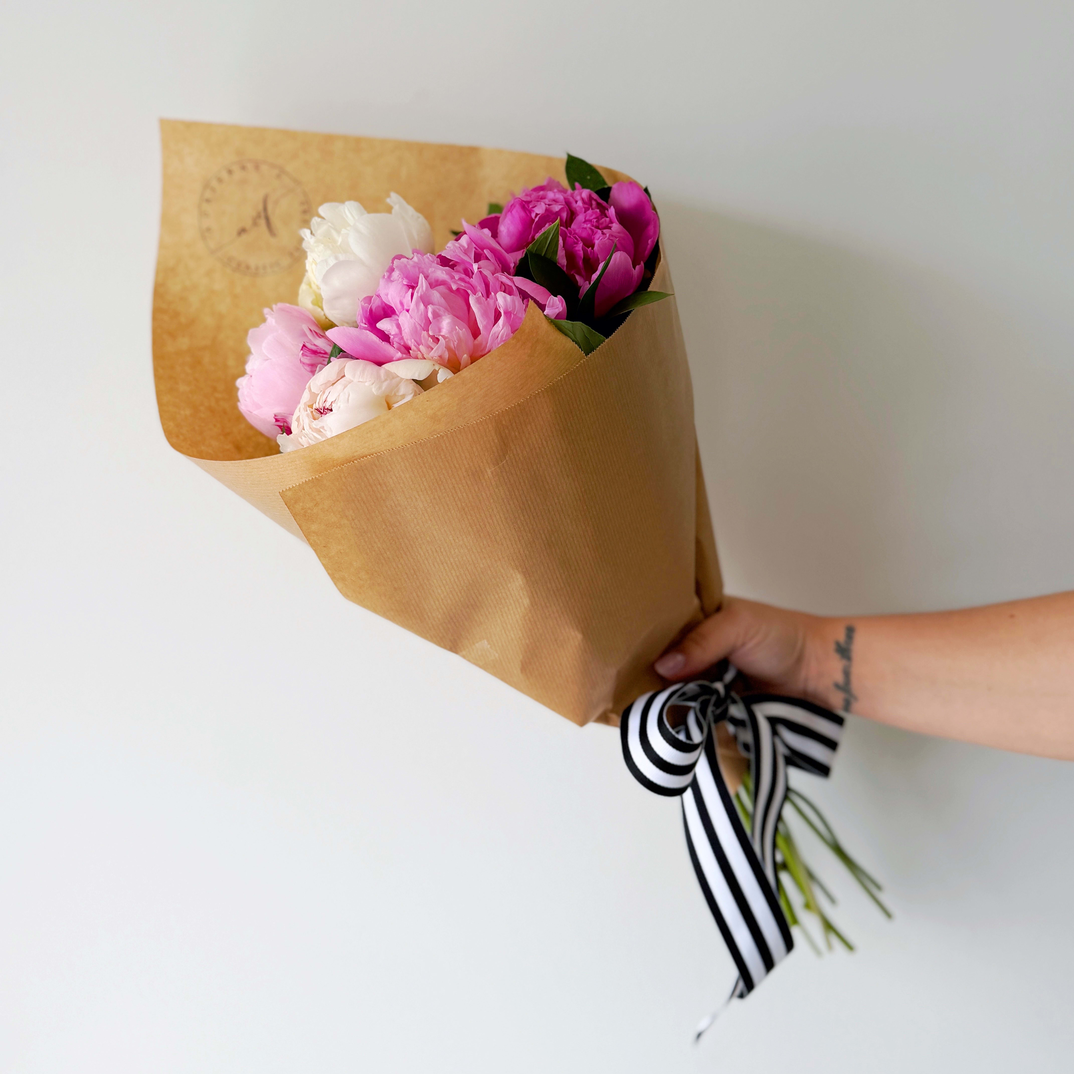 peonies peony bouquet seasonal flowers spring flowers luxury