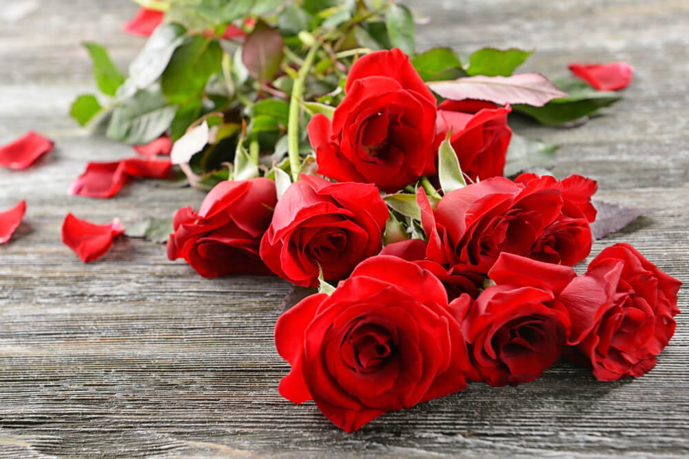 Rose flower delivery