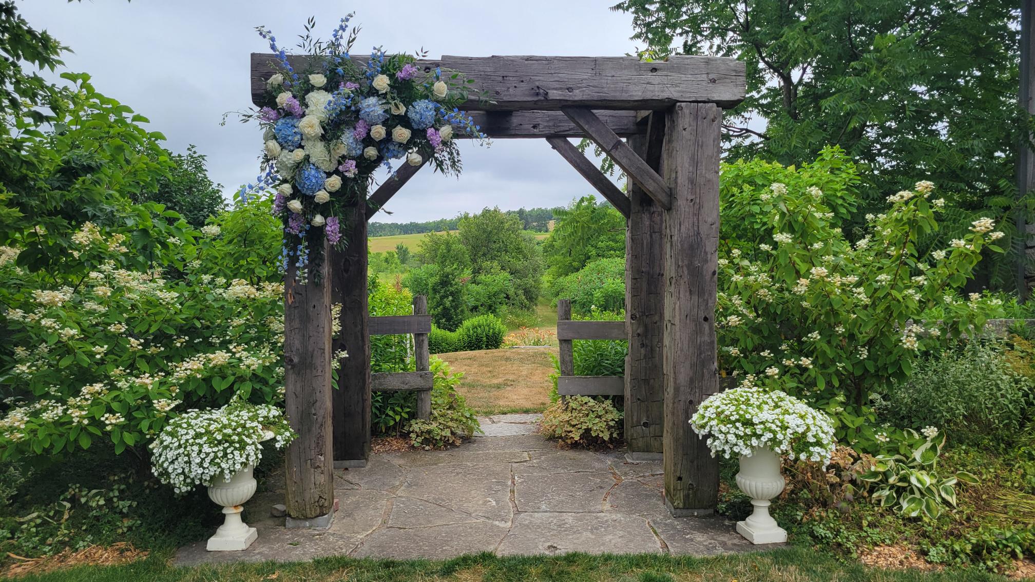 Century Barn Wedding Flowers