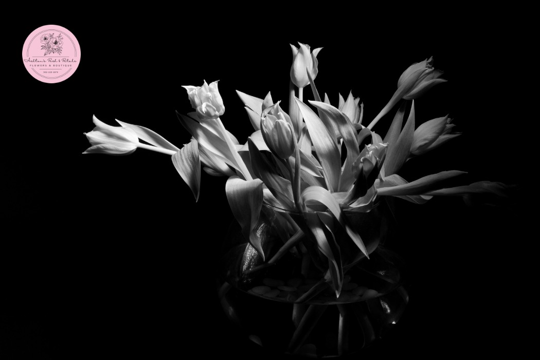 Elegant Black and White Bouquet
