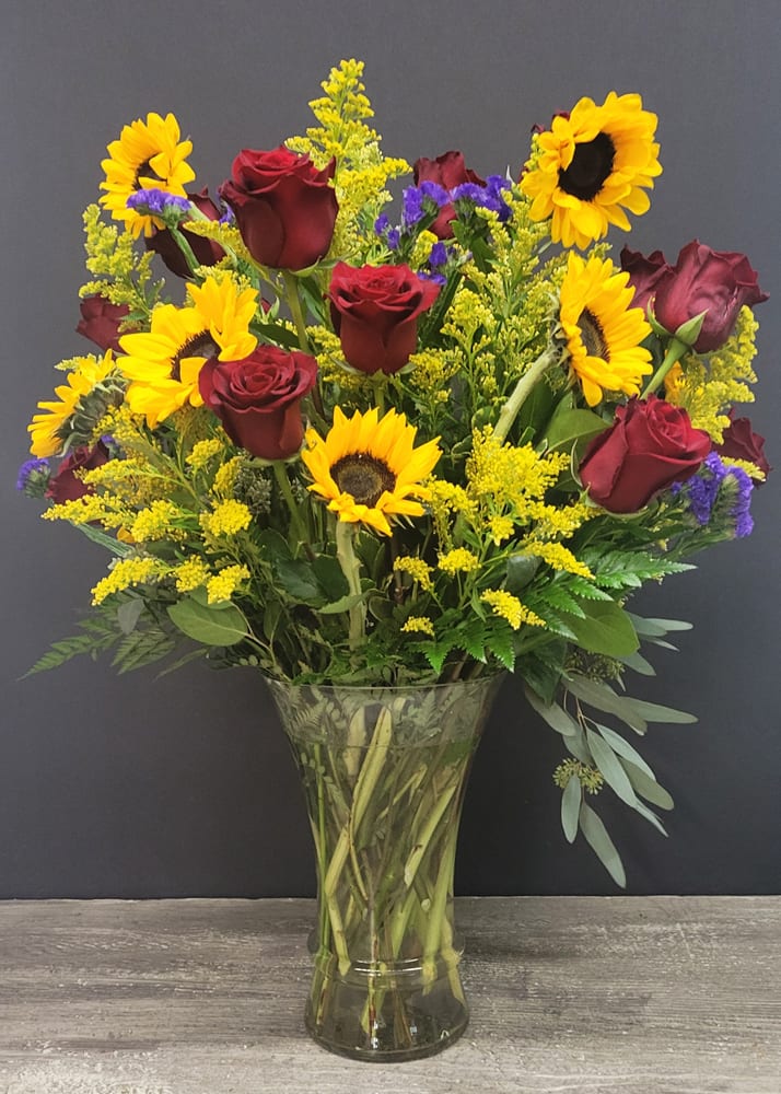 Summer's Light Bouquet Flower Bouquet