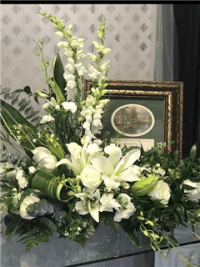 What Different Funeral Flowers Really Mean: Expert Tips for