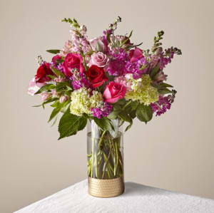 Bold Blooms Flower Bouquet