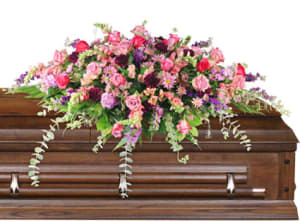 DIVINE DESTINATION
CASKET SPRAY Flower Bouquet