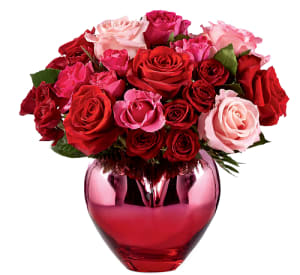 The FTD® My Heart to Yours™ Rose Short Table Arrangement Flower Bouquet