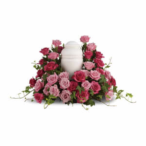 Bed of Pink Roses Flower Bouquet