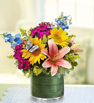 Simple Sophistication - Small Springtime Flower Arrangement Flower Bouquet